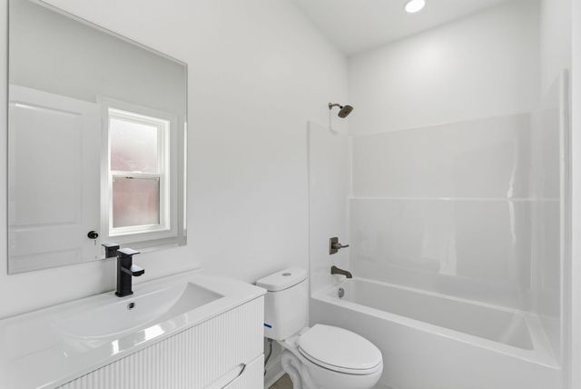 1269 Golden Gate Park, Lexington, KY 40517