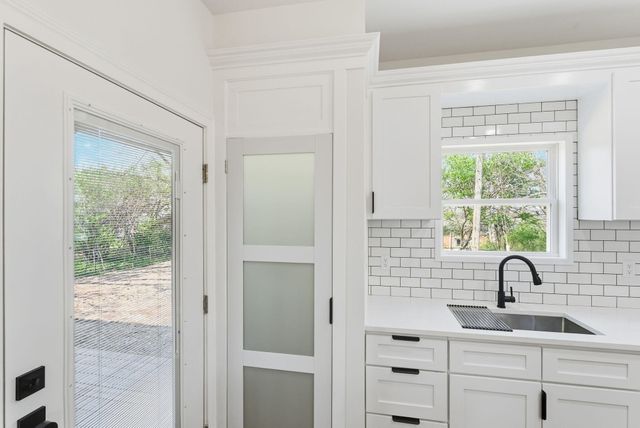 1269 Golden Gate Park, Lexington, KY 40517