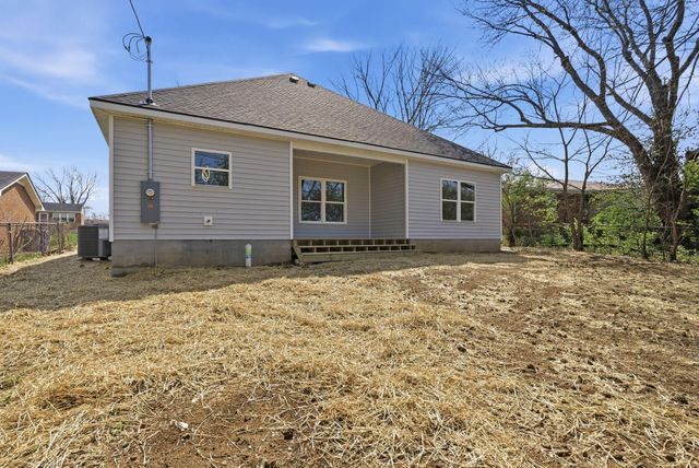 1269 Golden Gate Park, Lexington, KY 40517