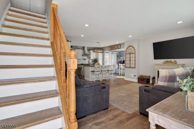 78 Johnson St, Woodbridge Twp., NJ 08863