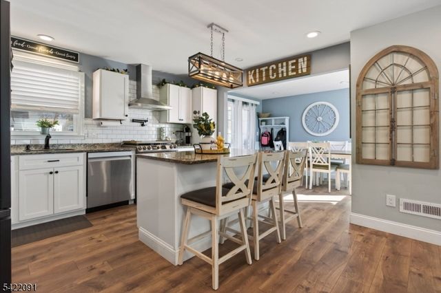 78 Johnson St, Woodbridge Twp., NJ 08863