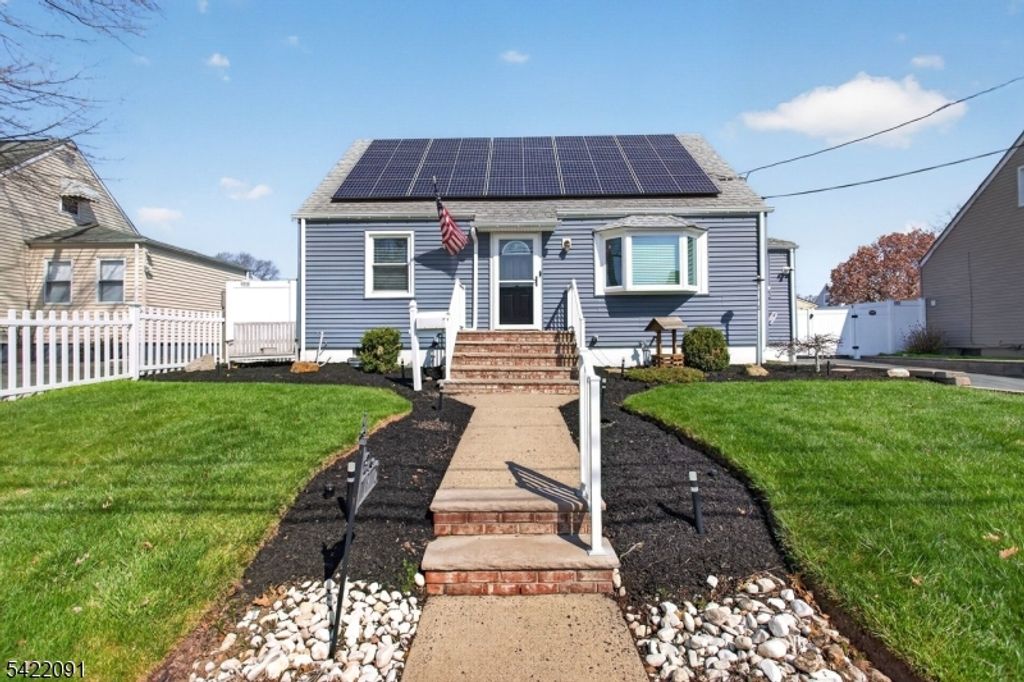 78 Johnson St, Woodbridge Twp., NJ 08863