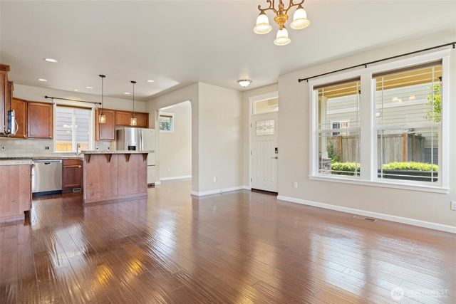 2317 43rd Avenue SE, Puyallup, WA 98374