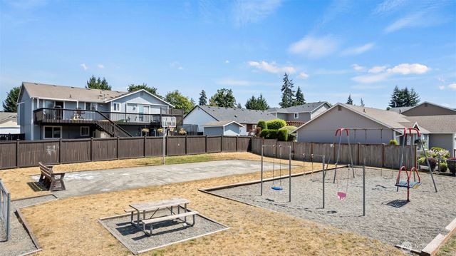 2317 43rd Avenue SE, Puyallup, WA 98374