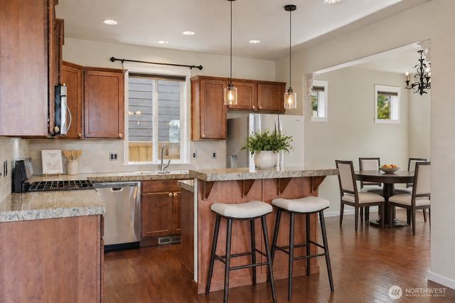 2317 43rd Avenue SE, Puyallup, WA 98374