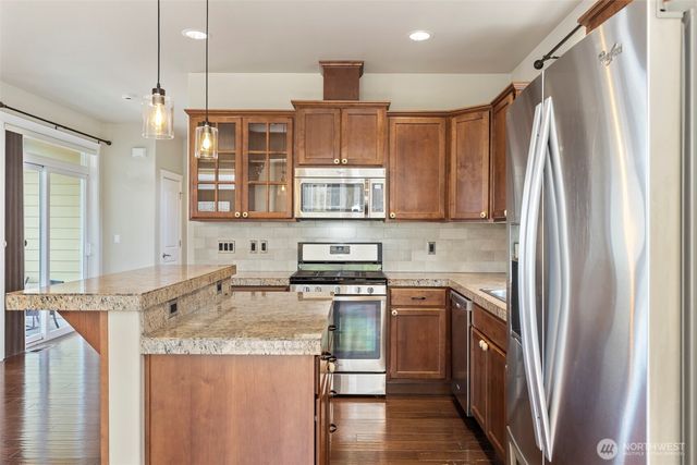 2317 43rd Avenue SE, Puyallup, WA 98374