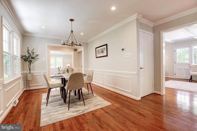 1813 HORSEBACK TRL, Vienna, VA 22182