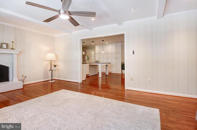 1813 HORSEBACK TRL, Vienna, VA 22182