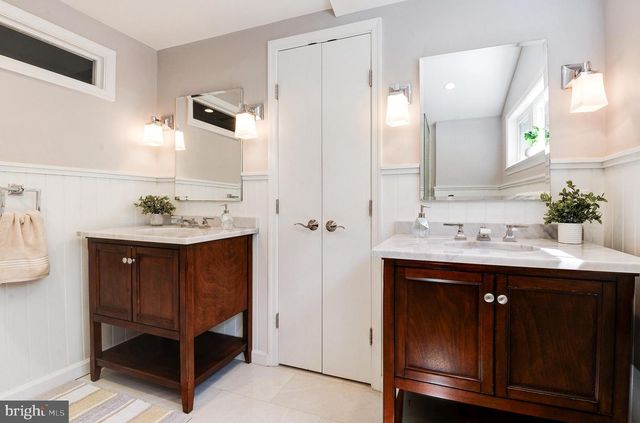 1813 HORSEBACK TRL, Vienna, VA 22182