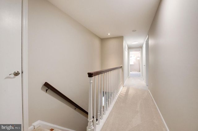 1813 HORSEBACK TRL, Vienna, VA 22182