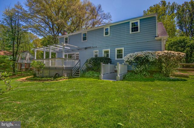 1813 HORSEBACK TRL, Vienna, VA 22182