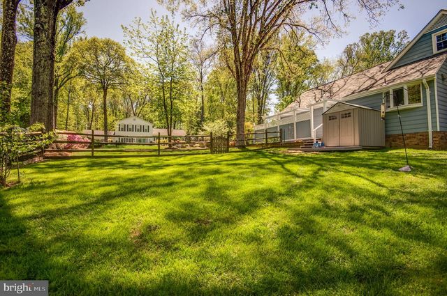 1813 HORSEBACK TRL, Vienna, VA 22182