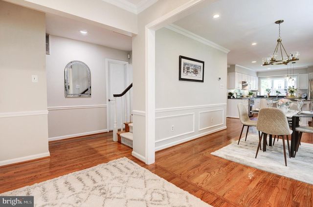 1813 HORSEBACK TRL, Vienna, VA 22182