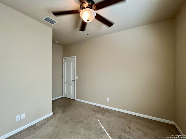 5117 Black Horse, Schertz, TX 78108