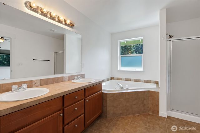 21501 104th Street Ct E, Bonney Lake, WA 98391