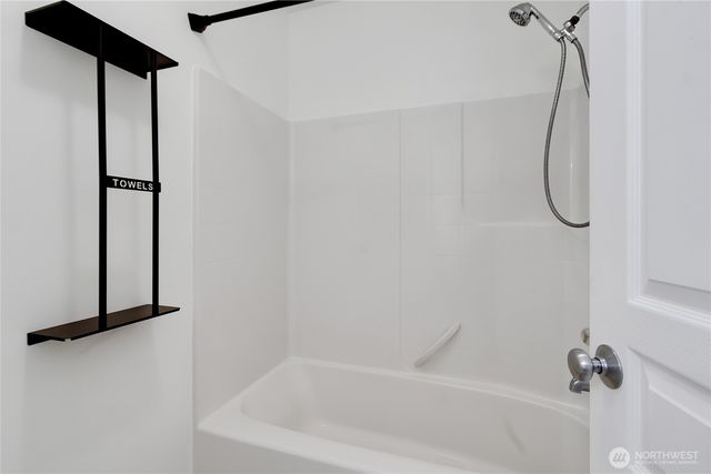 21501 104th Street Ct E, Bonney Lake, WA 98391