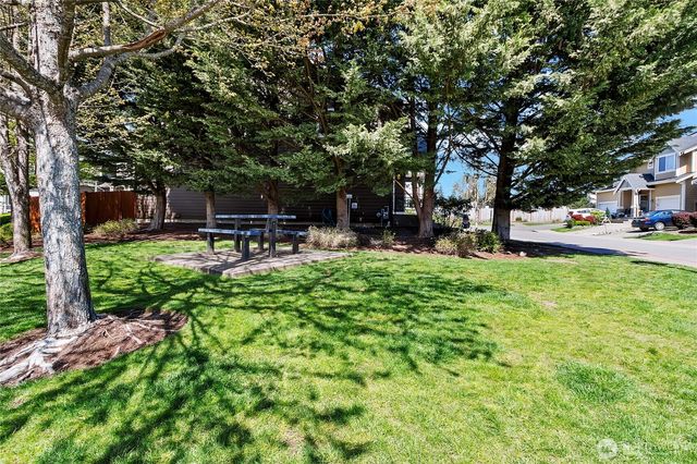 21501 104th Street Ct E, Bonney Lake, WA 98391