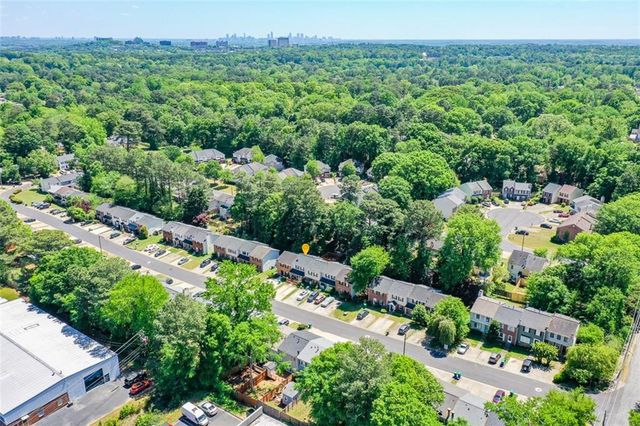 1422 Springleaf Circle SE, Smyrna, GA 30080