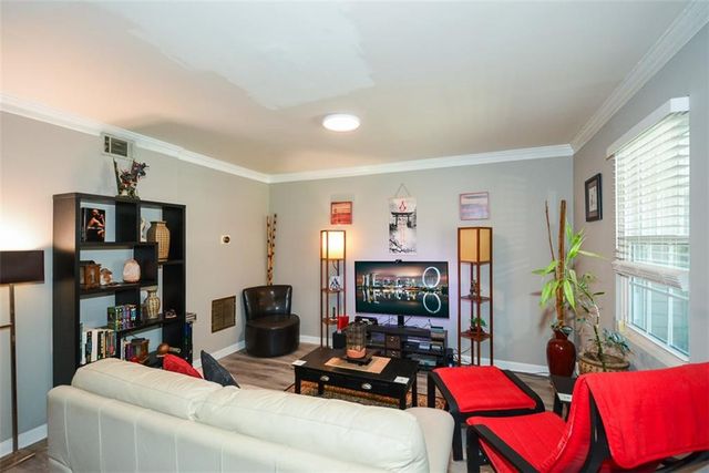 1422 Springleaf Circle SE, Smyrna, GA 30080