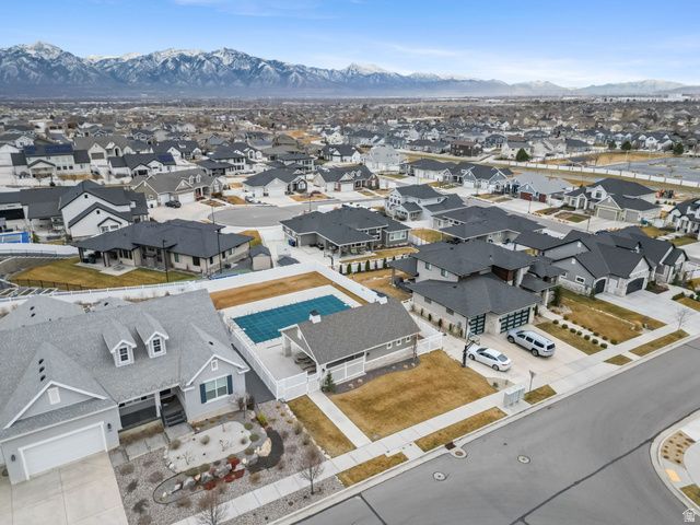 6628 W EARLIGRANDE WAY, West Jordan, UT 84081