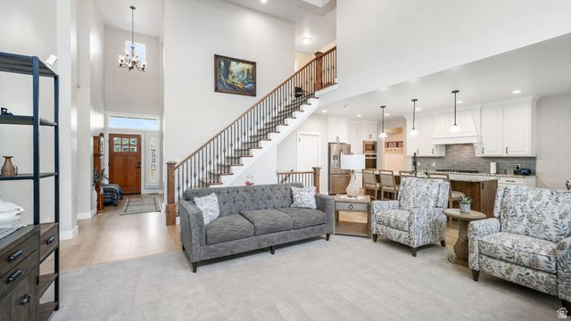 6628 W EARLIGRANDE WAY, West Jordan, UT 84081