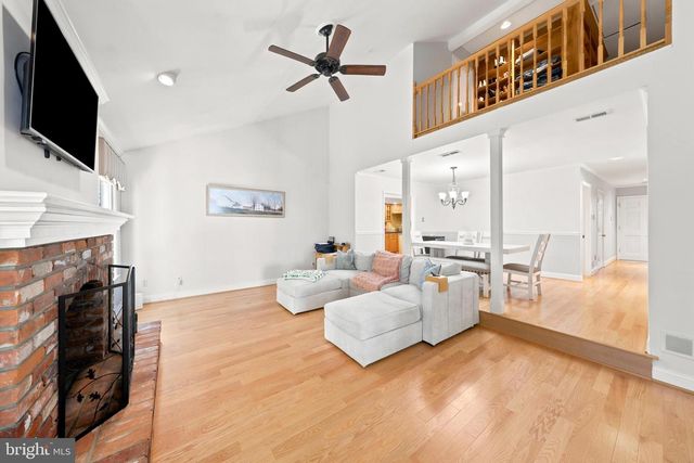 9 STONYBROOK CT, Medford, NJ 08055