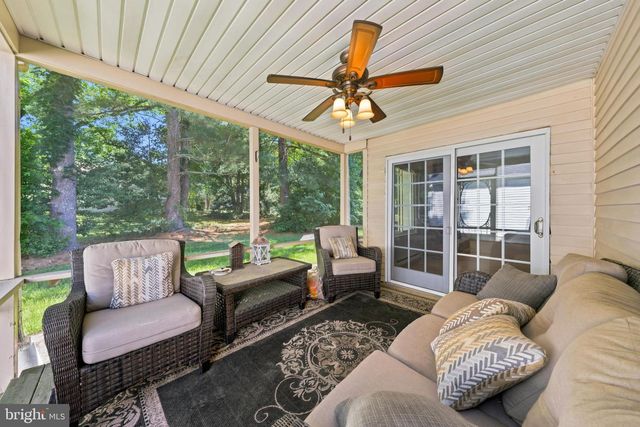 9 STONYBROOK CT, Medford, NJ 08055