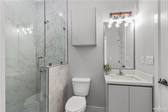 900 Hidden Hills Street, Mission, TX 78572