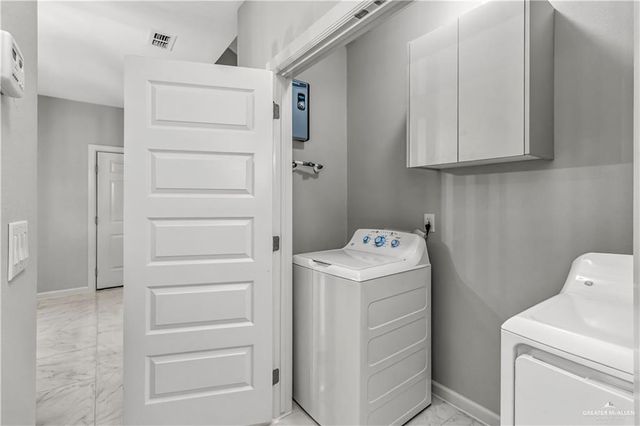 900 Hidden Hills Street, Mission, TX 78572