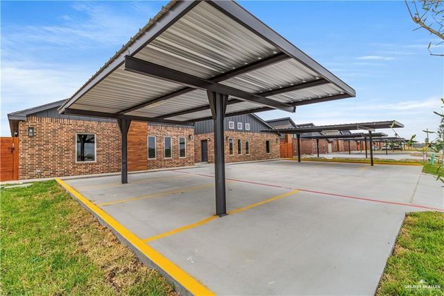 900 Hidden Hills Street, Mission, TX 78572