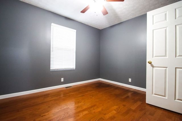 2464 McMinnville Hwy, Sparta, TN 38583