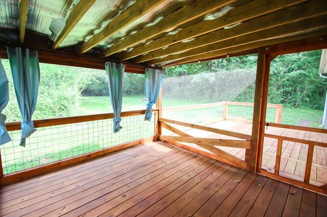 2464 McMinnville Hwy, Sparta, TN 38583