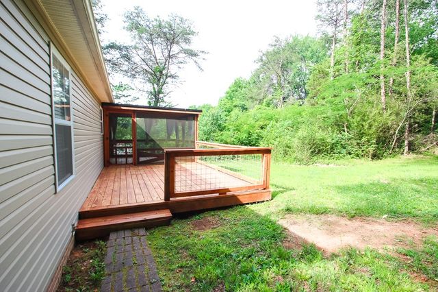 2464 McMinnville Hwy, Sparta, TN 38583