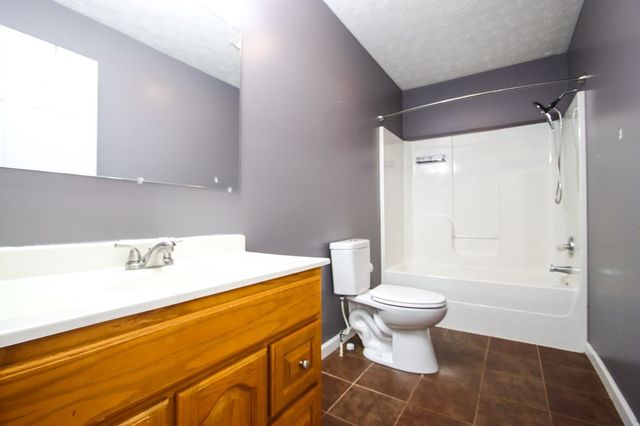 2464 McMinnville Hwy, Sparta, TN 38583