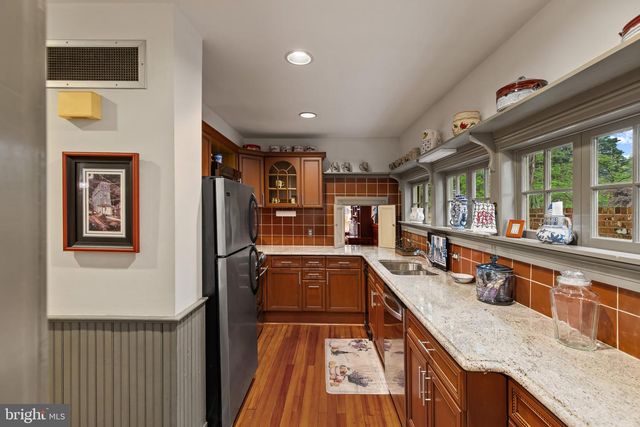 250 PRINCE GEORGE ST, Annapolis, MD 21401