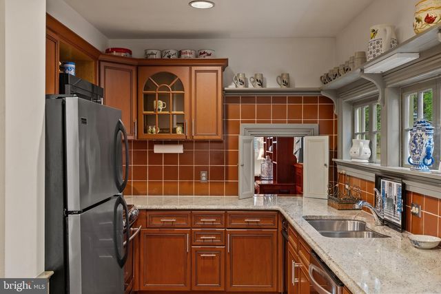 250 PRINCE GEORGE ST, Annapolis, MD 21401