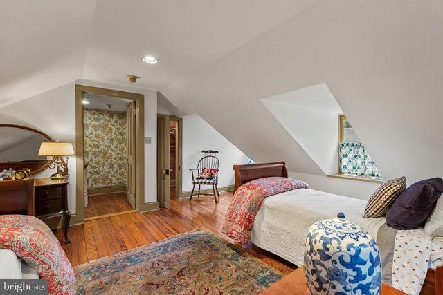 250 PRINCE GEORGE ST, Annapolis, MD 21401
