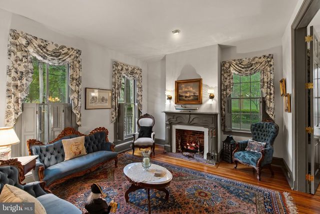 250 PRINCE GEORGE ST, Annapolis, MD 21401
