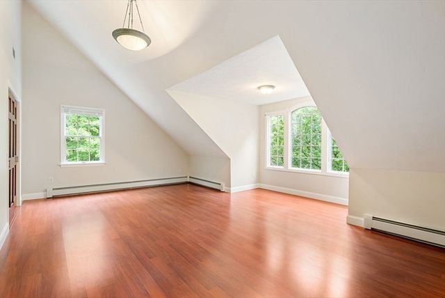 6 Old Harry Rd, Southborough, MA 01772