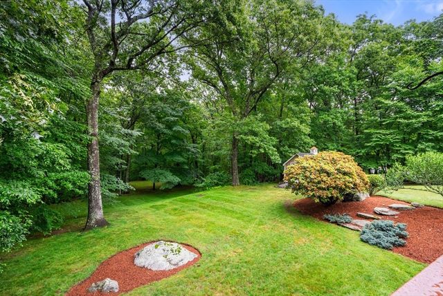 6 Old Harry Rd, Southborough, MA 01772