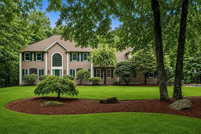 6 Old Harry Rd, Southborough, MA 01772