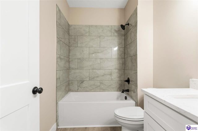 68 Betty Boyd Lane, Brandenburg, KY 40108