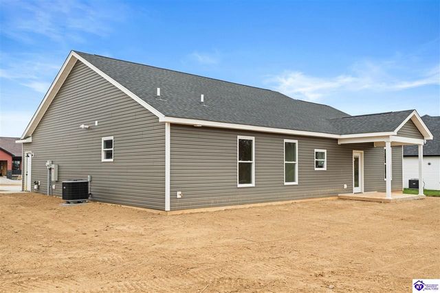 68 Betty Boyd Lane, Brandenburg, KY 40108