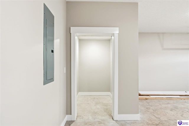 68 Betty Boyd Lane, Brandenburg, KY 40108