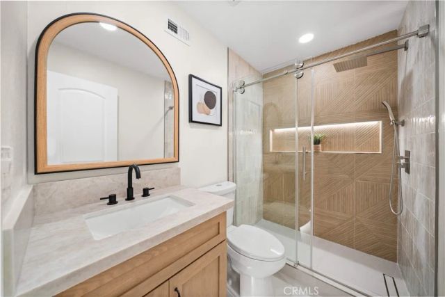 14592 Highcrest Cir., Irvine, CA 92604