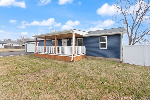 102 Melanie Lane, Charlestown, IN 47111