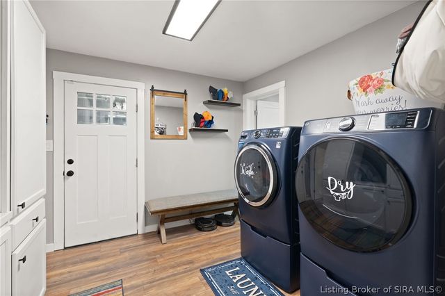 102 Melanie Lane, Charlestown, IN 47111