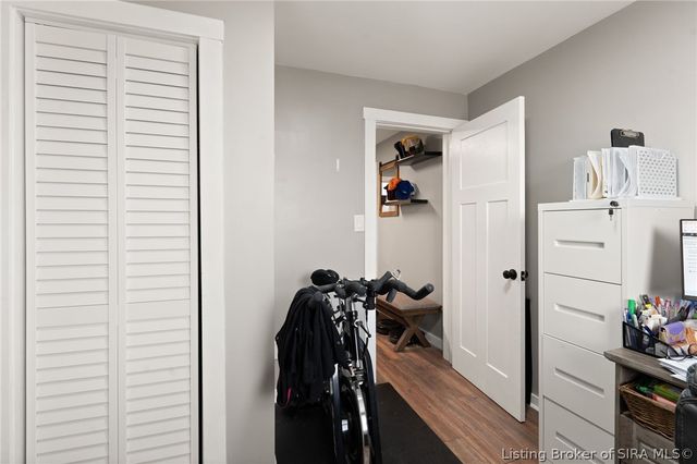 102 Melanie Lane, Charlestown, IN 47111