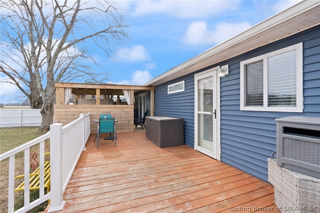 102 Melanie Lane, Charlestown, IN 47111