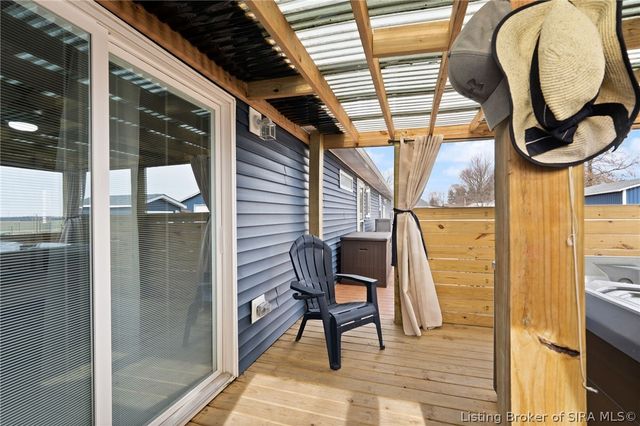 102 Melanie Lane, Charlestown, IN 47111